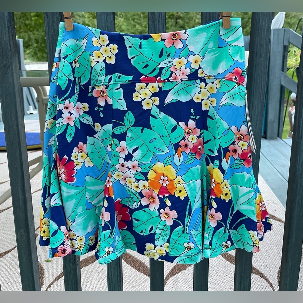 New G Lifestyle Tropical Print Godet Flare Golf Skort Size XS